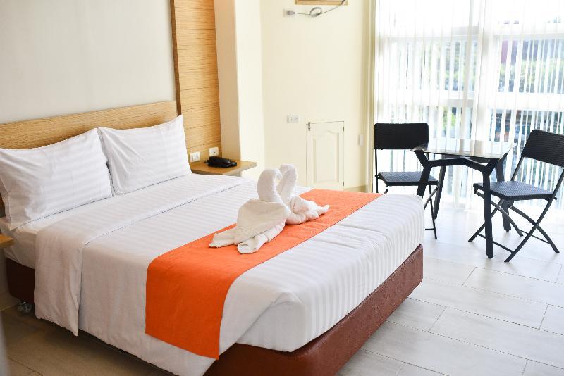 Hotel Chambre Mactan Hotel 2*