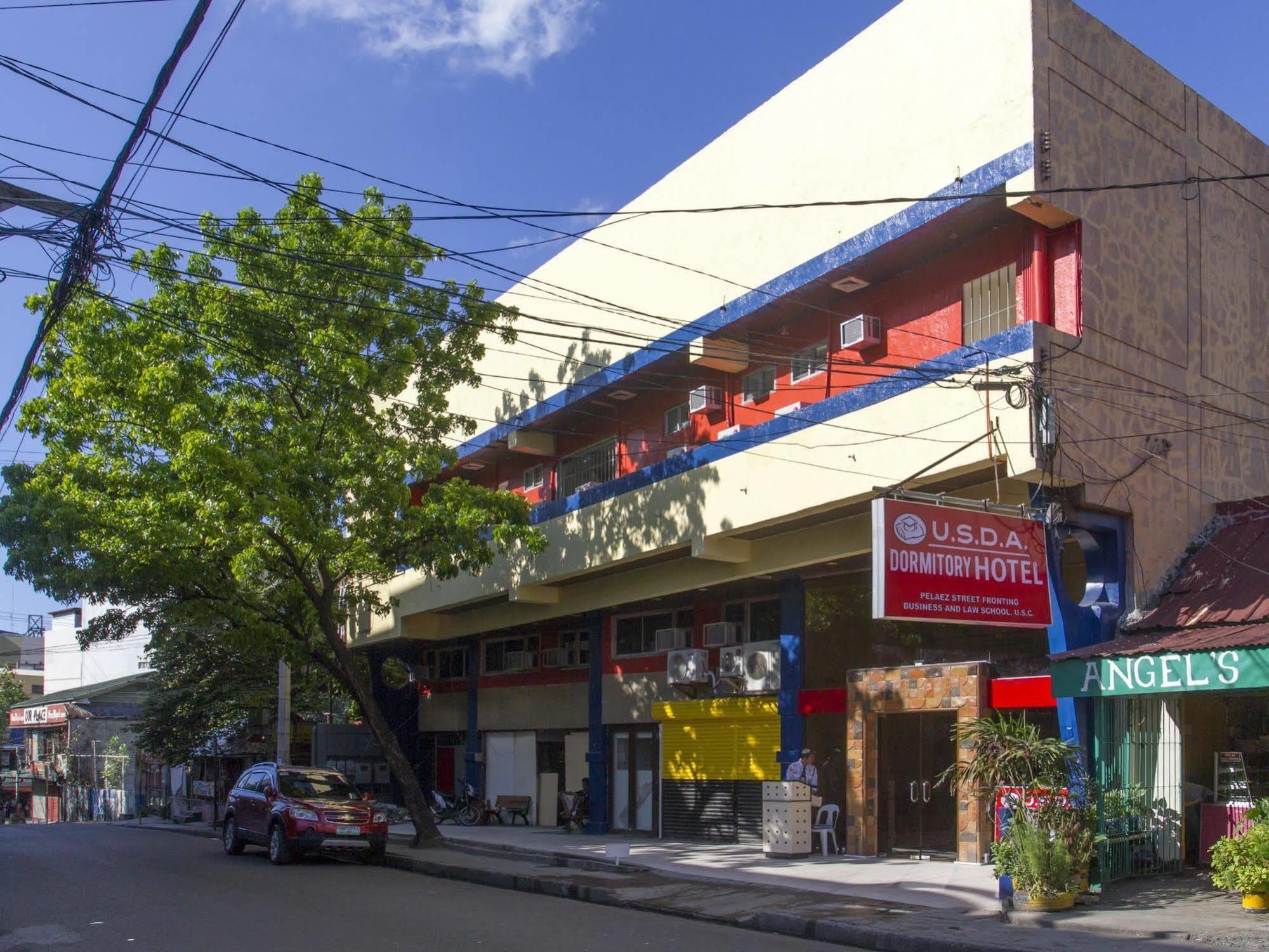 bahay-panuluyan Usda 2*