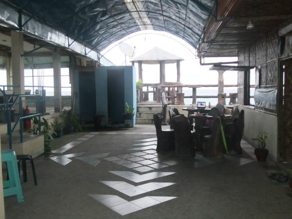 Mwr House By Cocotel (adults Only) bahay-panuluyan Oslob