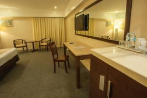 Grand Cebu
