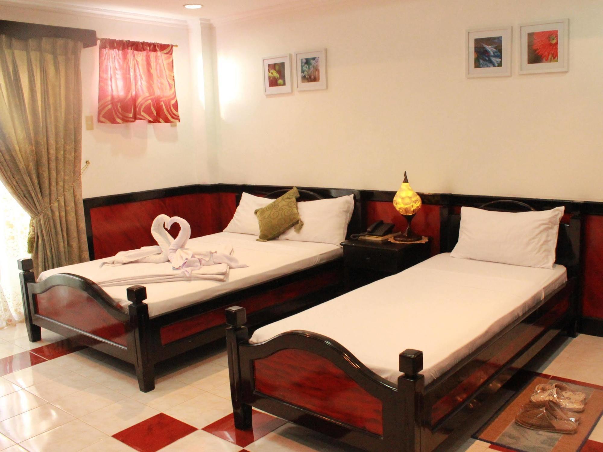 One Hotel 2*