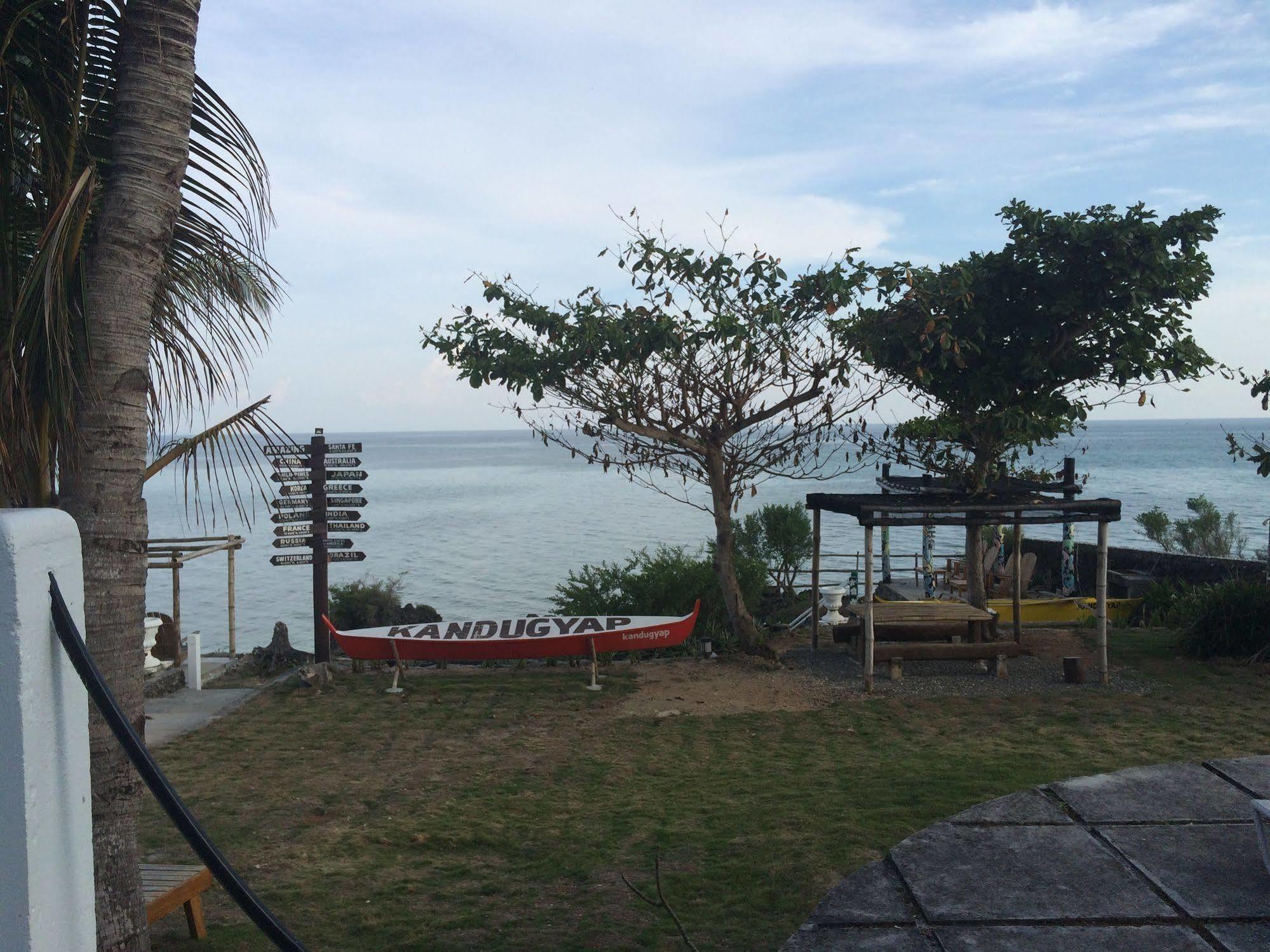 Hotel Kandugyap House By The Sea