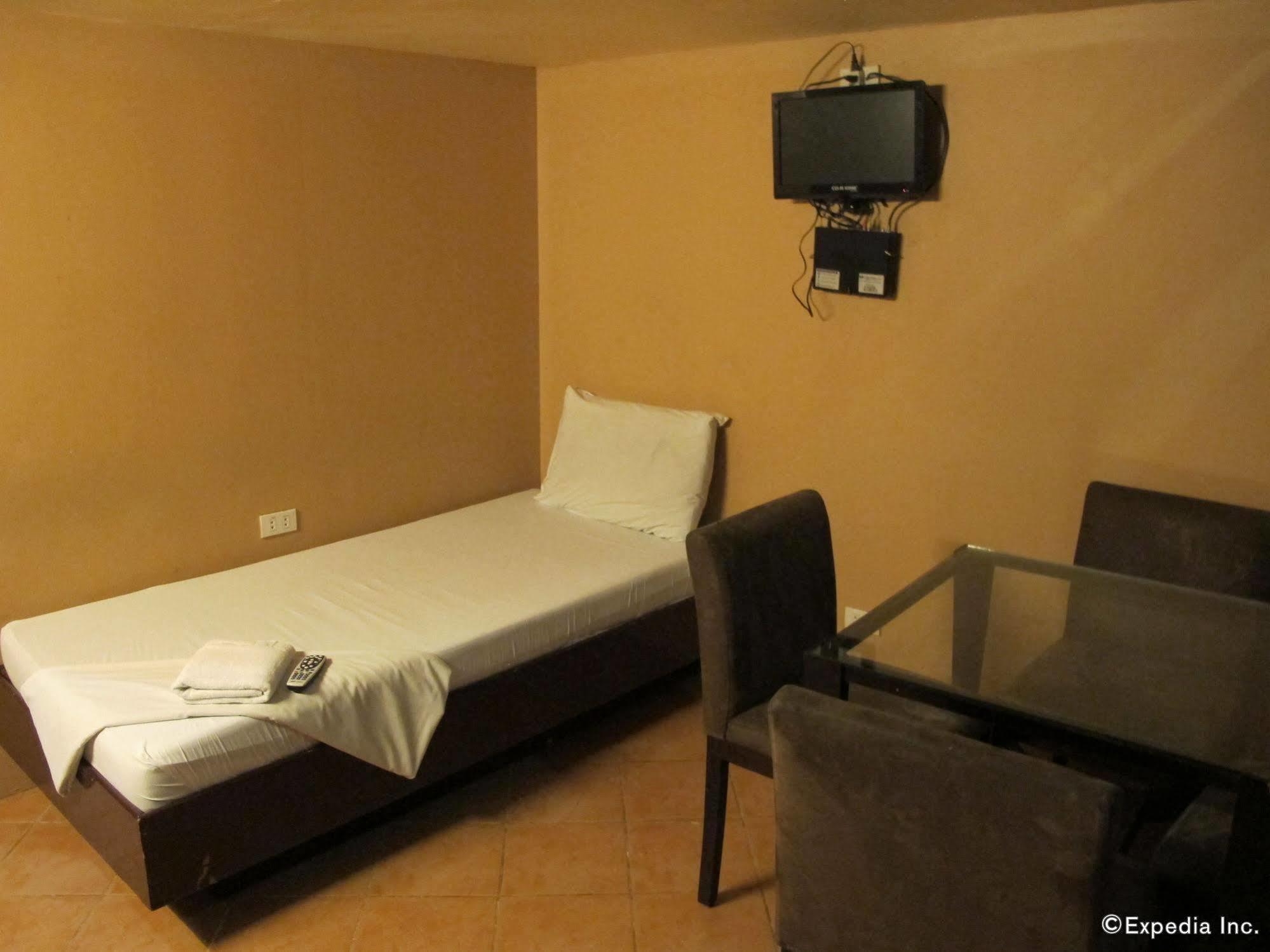 Hotel Gran Prix And Suites Cebu