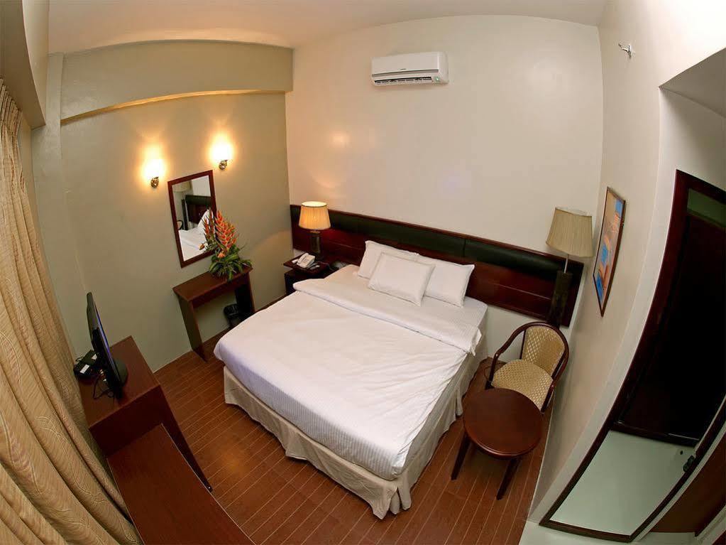 Hotel Allure & 3*