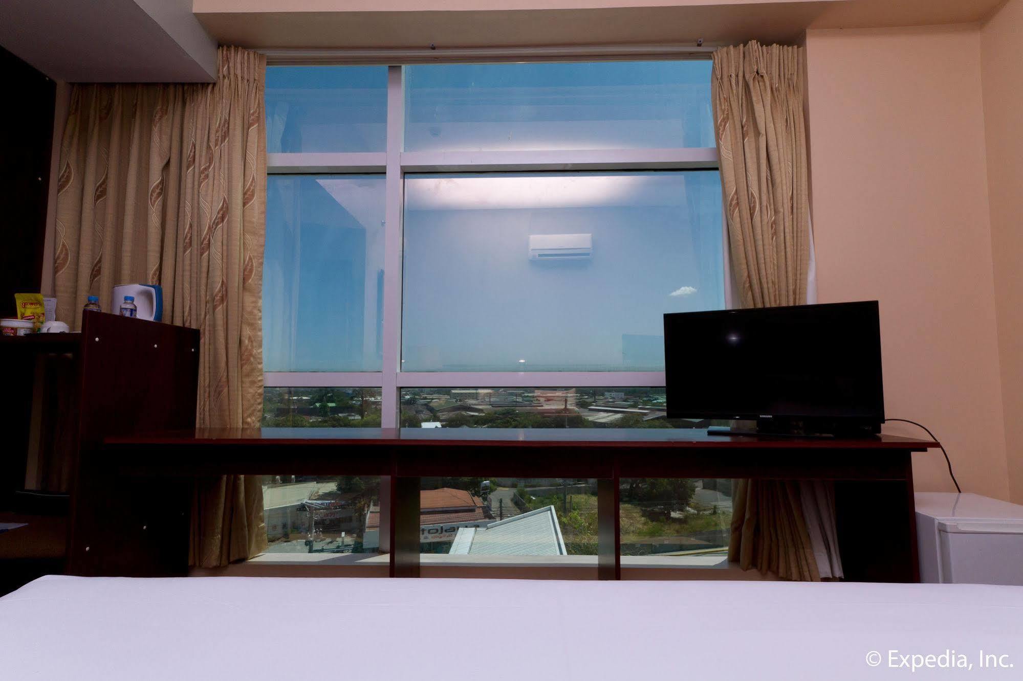 Allure & Hotel Cebu