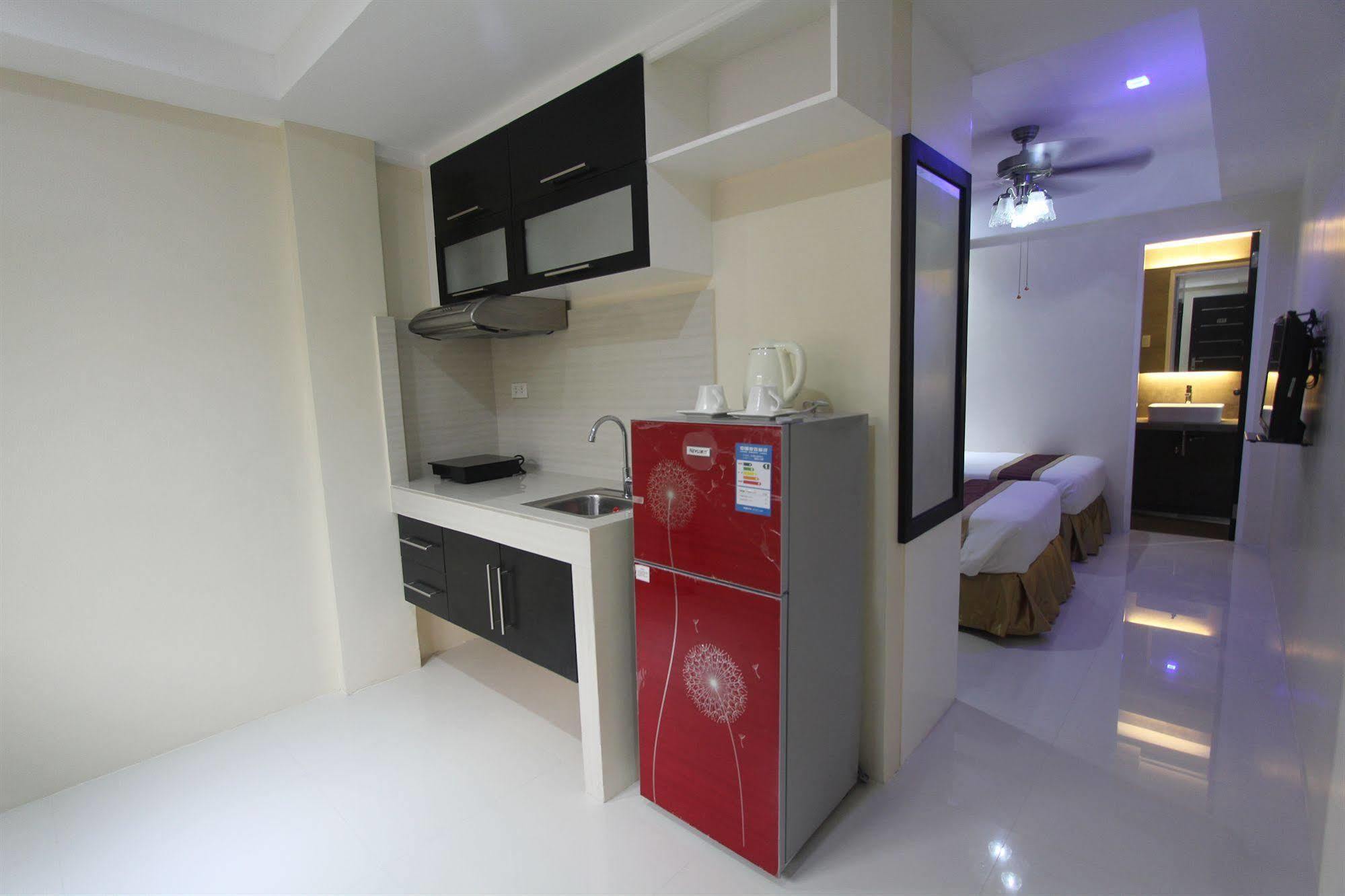 Grand Apartelle Aparthotel Mandaue City