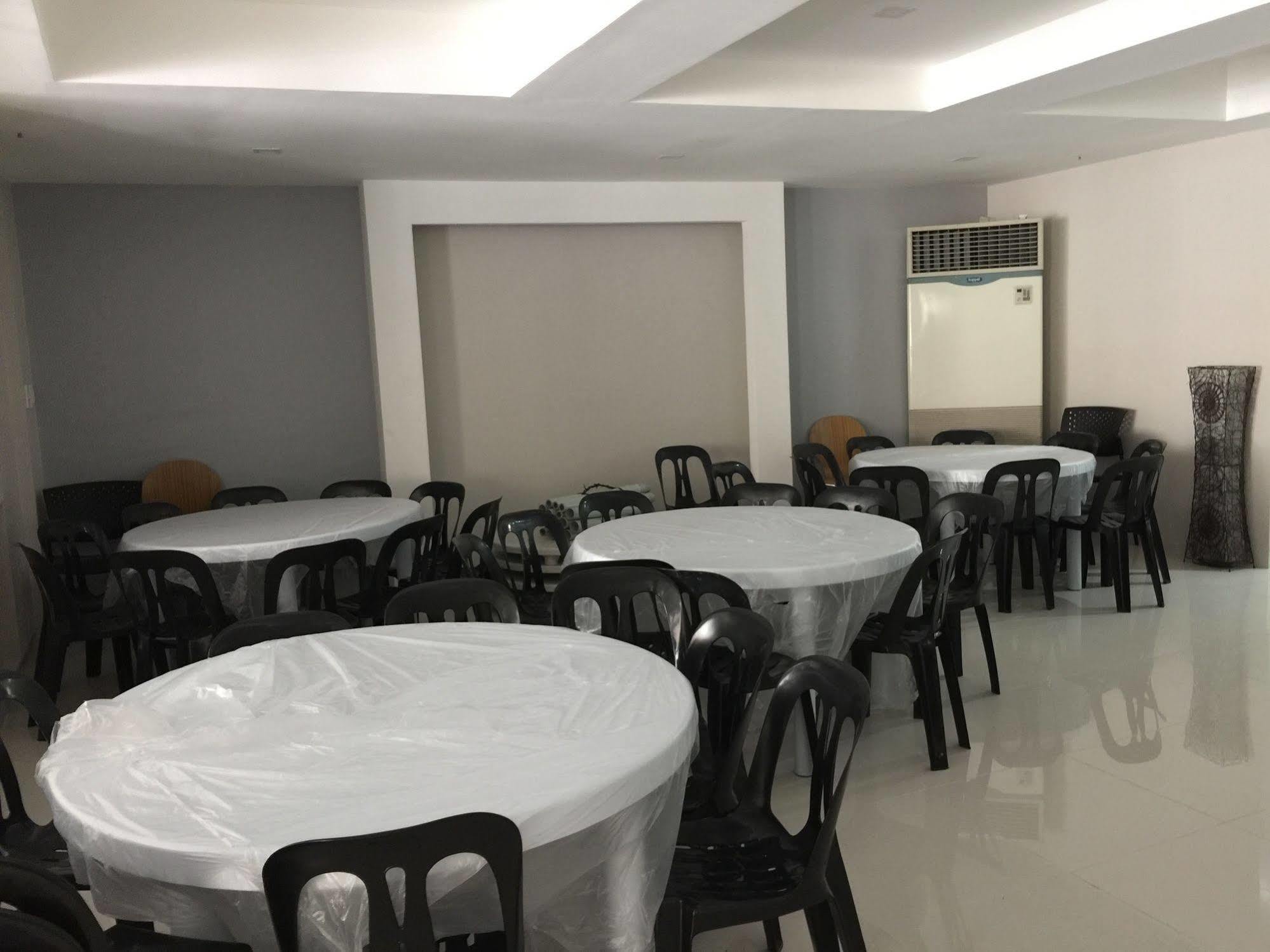Sampaguita Plaza Garcia