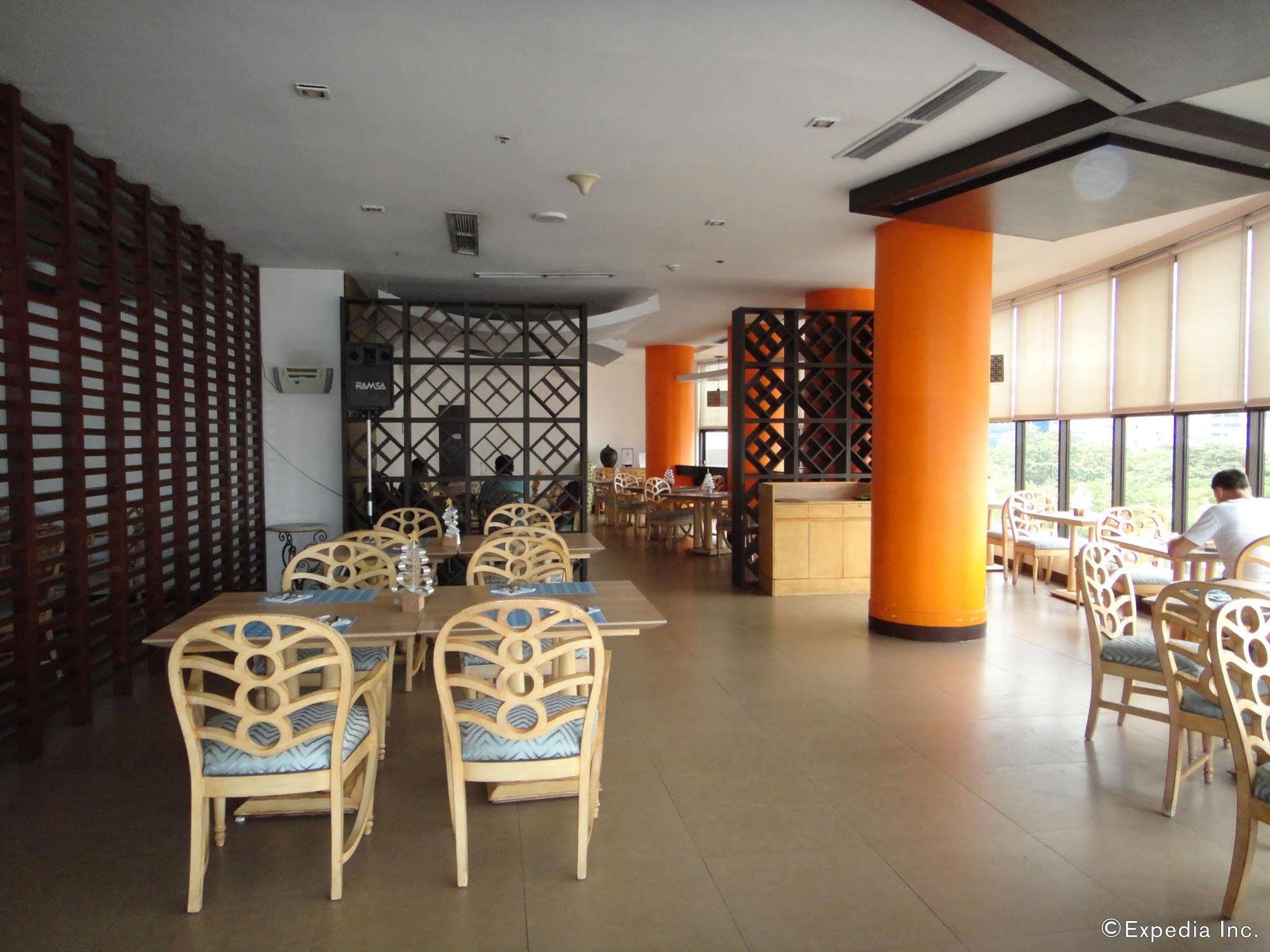 Hotel Summit Circle - Quarantine 3*
