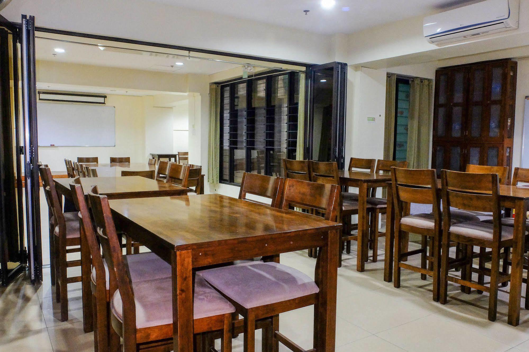 West Gorordo Hotel Cebu