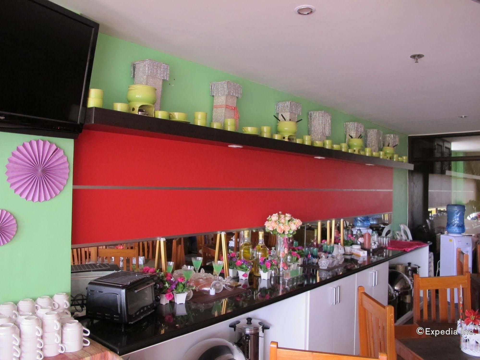 Sugbutel Family Hotel