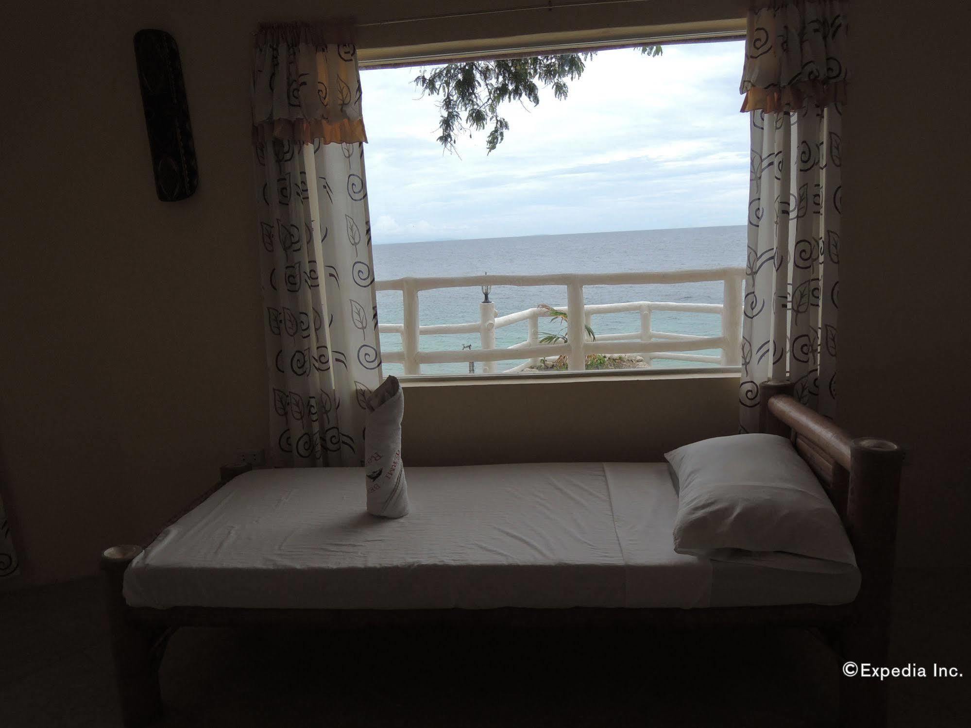 Ermi-beach-resort 3* Oslob