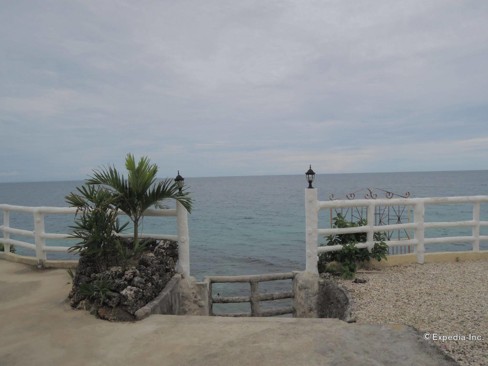 Ermi-beach-resort Hotel 3*
