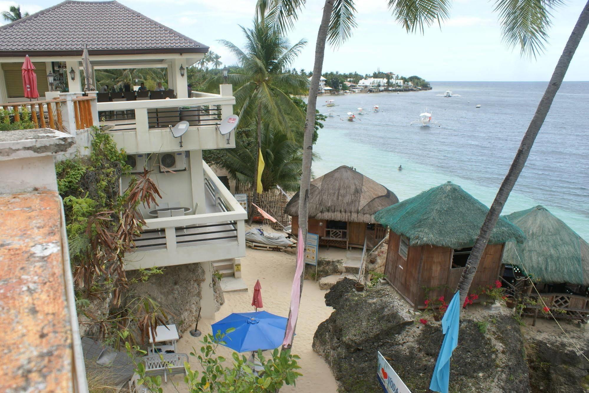 Voda Krasna & Restaurant 3*