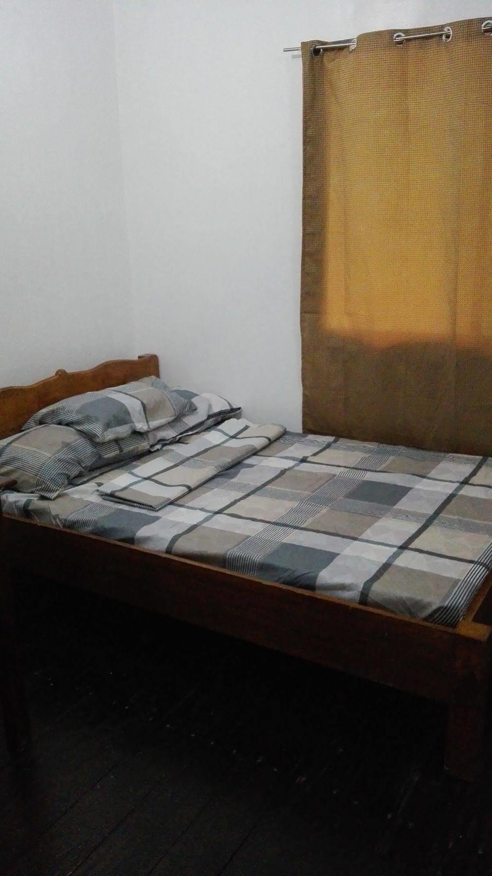 Johnnil's Tourist Hostel