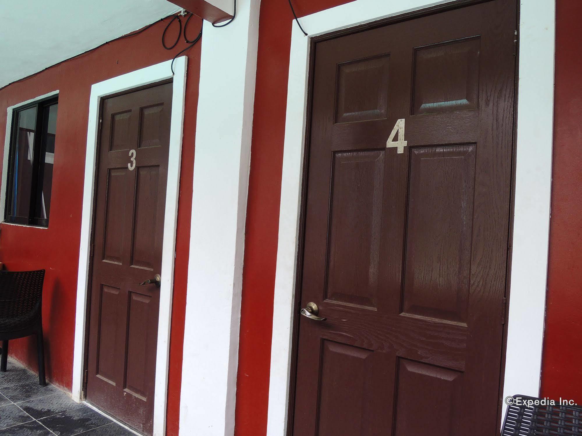 Cebu Hotel 3*