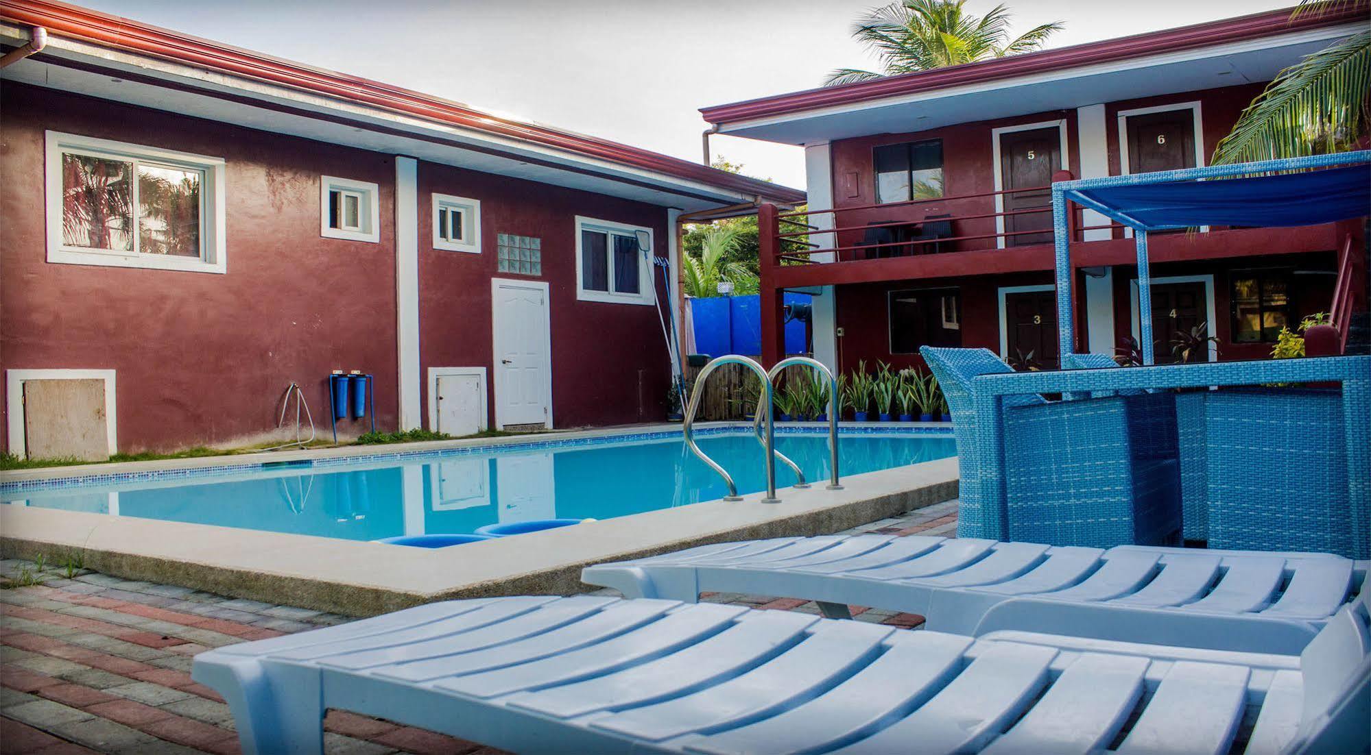 Cebu Hotel 3*