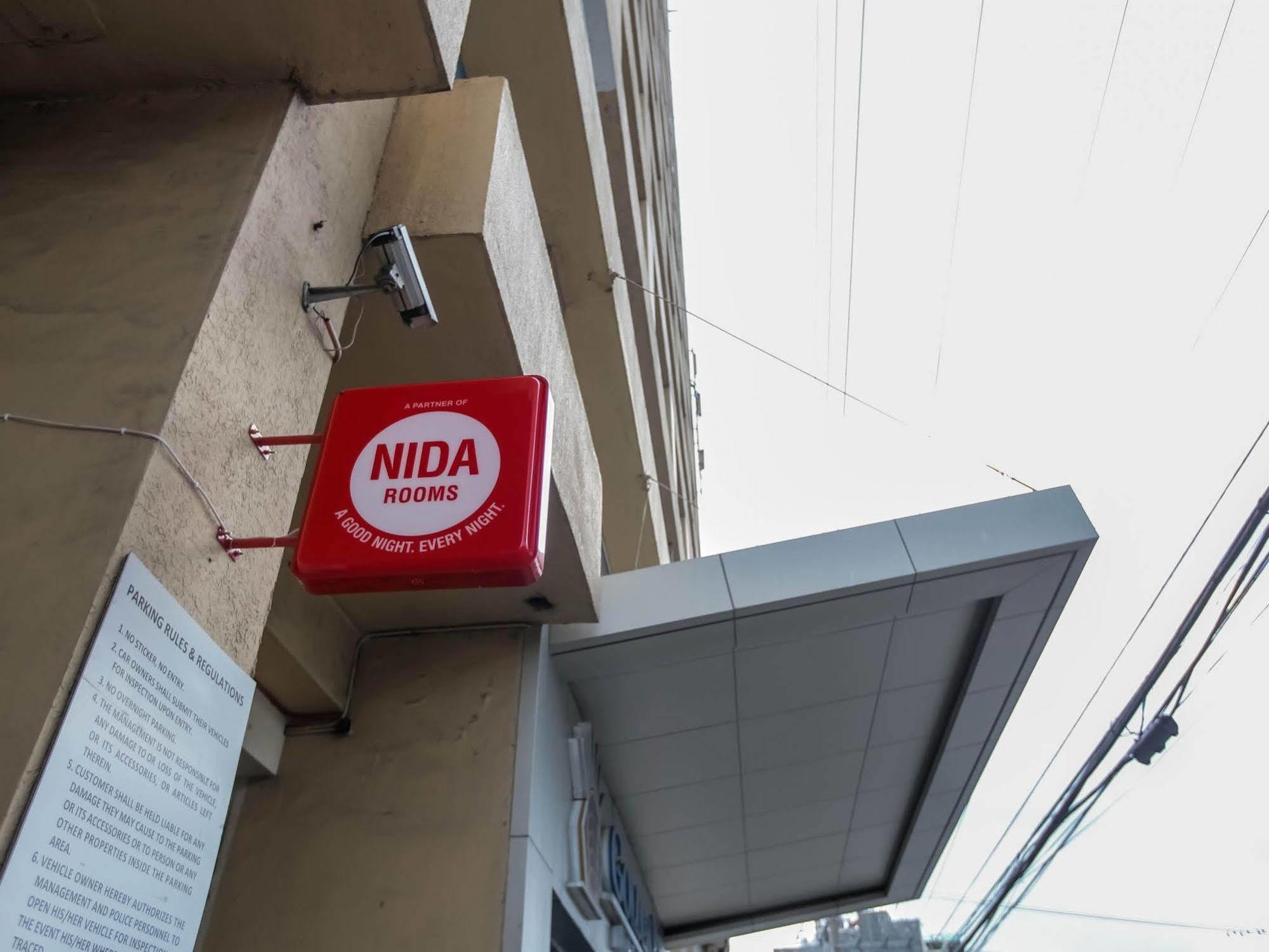 Nida Gorordo Avenue Hotel 3*