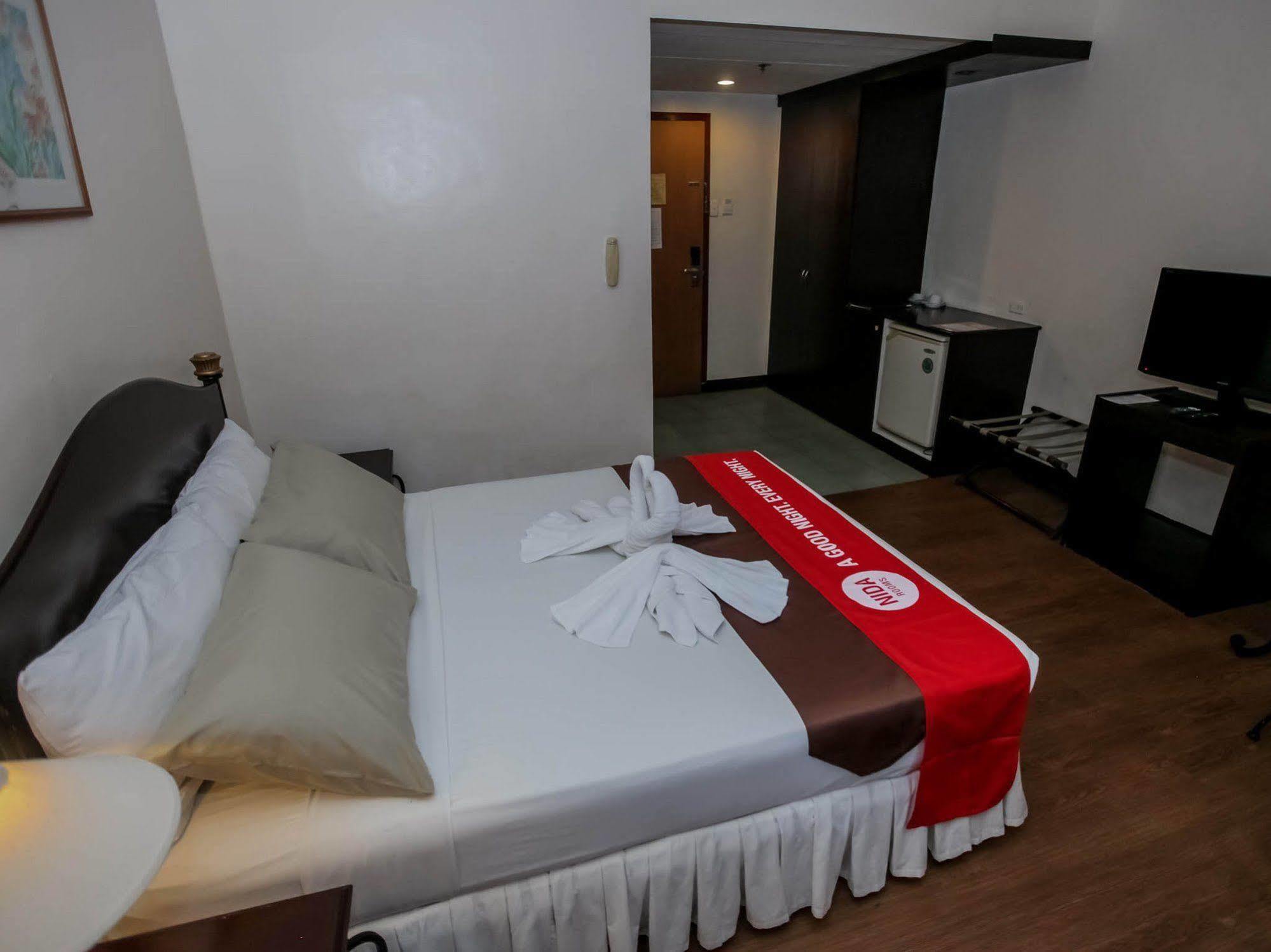 Nida Gorordo Avenue Hotel 3*
