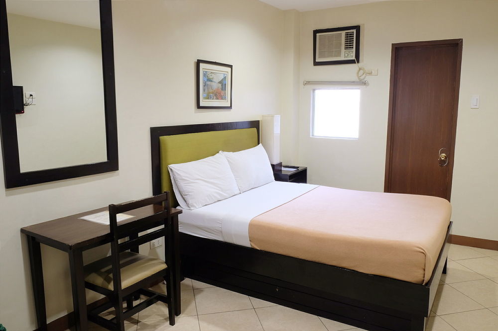 Hotel Verbena Capitol Cebu