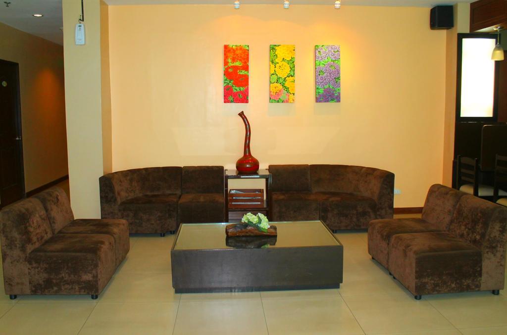 Verbena Capitol Hotel Cebu