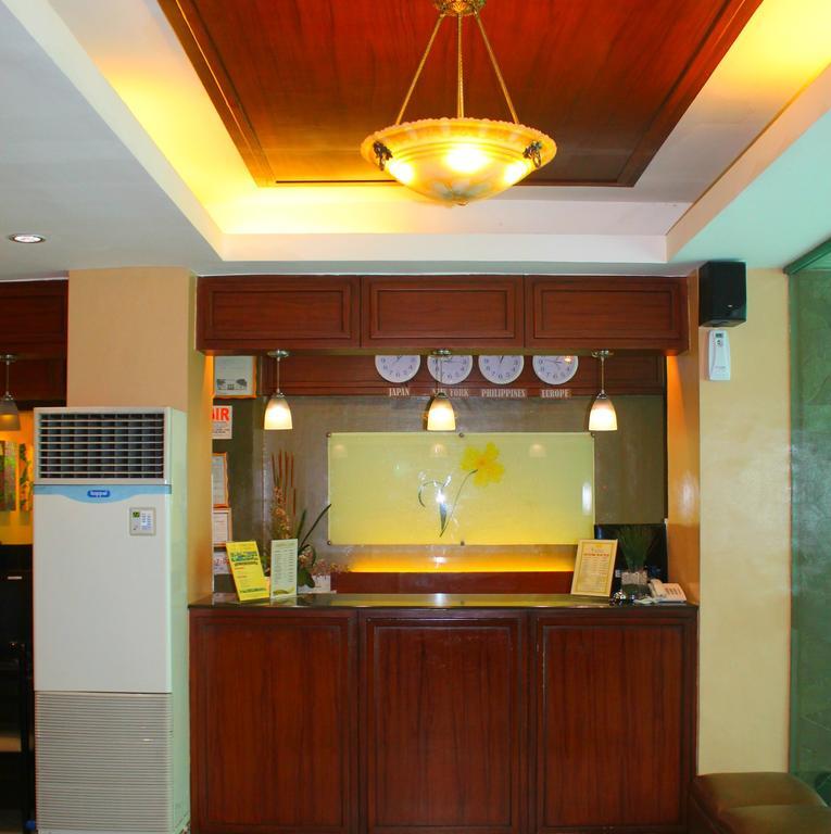 Verbena Capitol Hotel