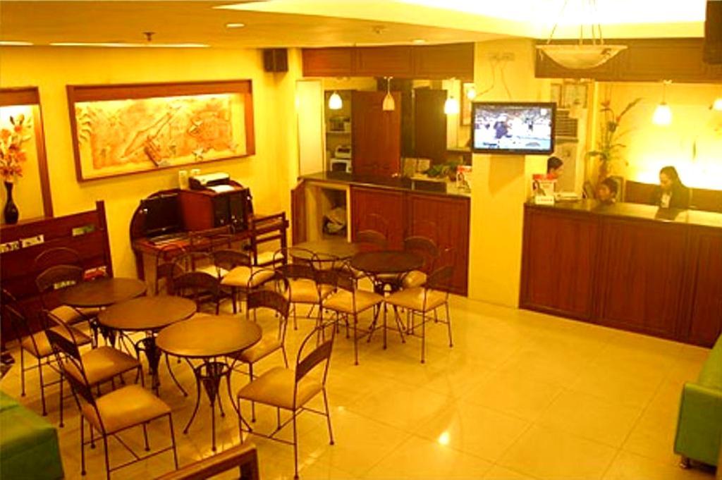 Hotel Verbena Capitol Cebu