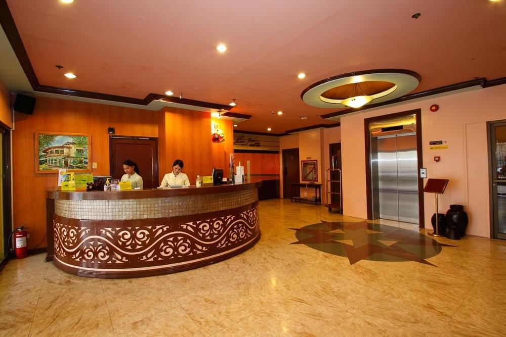 Mango Park Hotel 3*