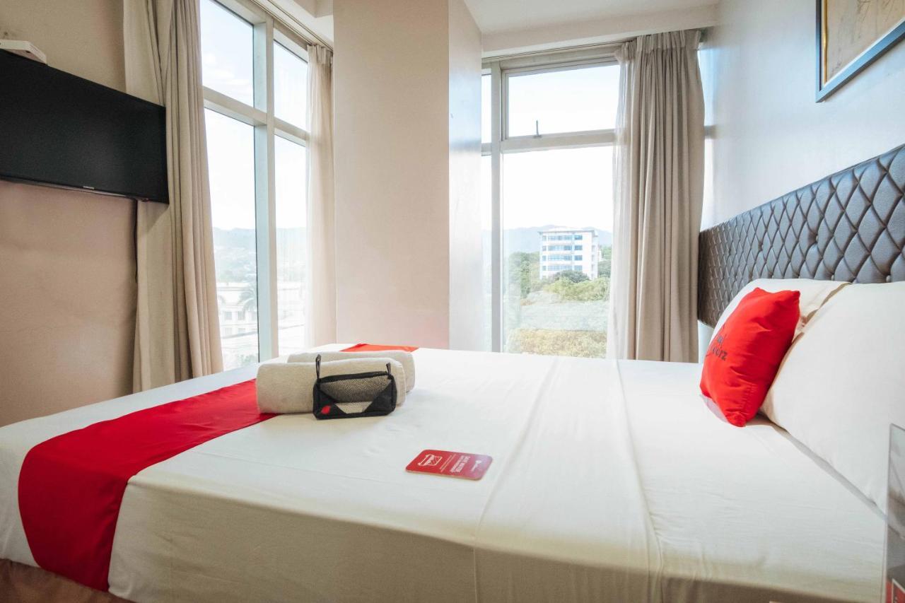 Reddoorz Near Capitol Hotel 3*