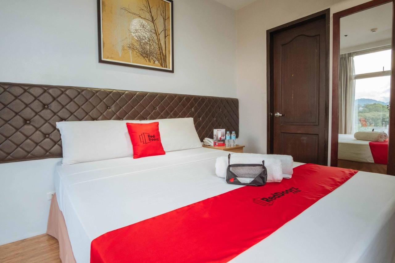 Hotel Reddoorz Near Capitol Cebu