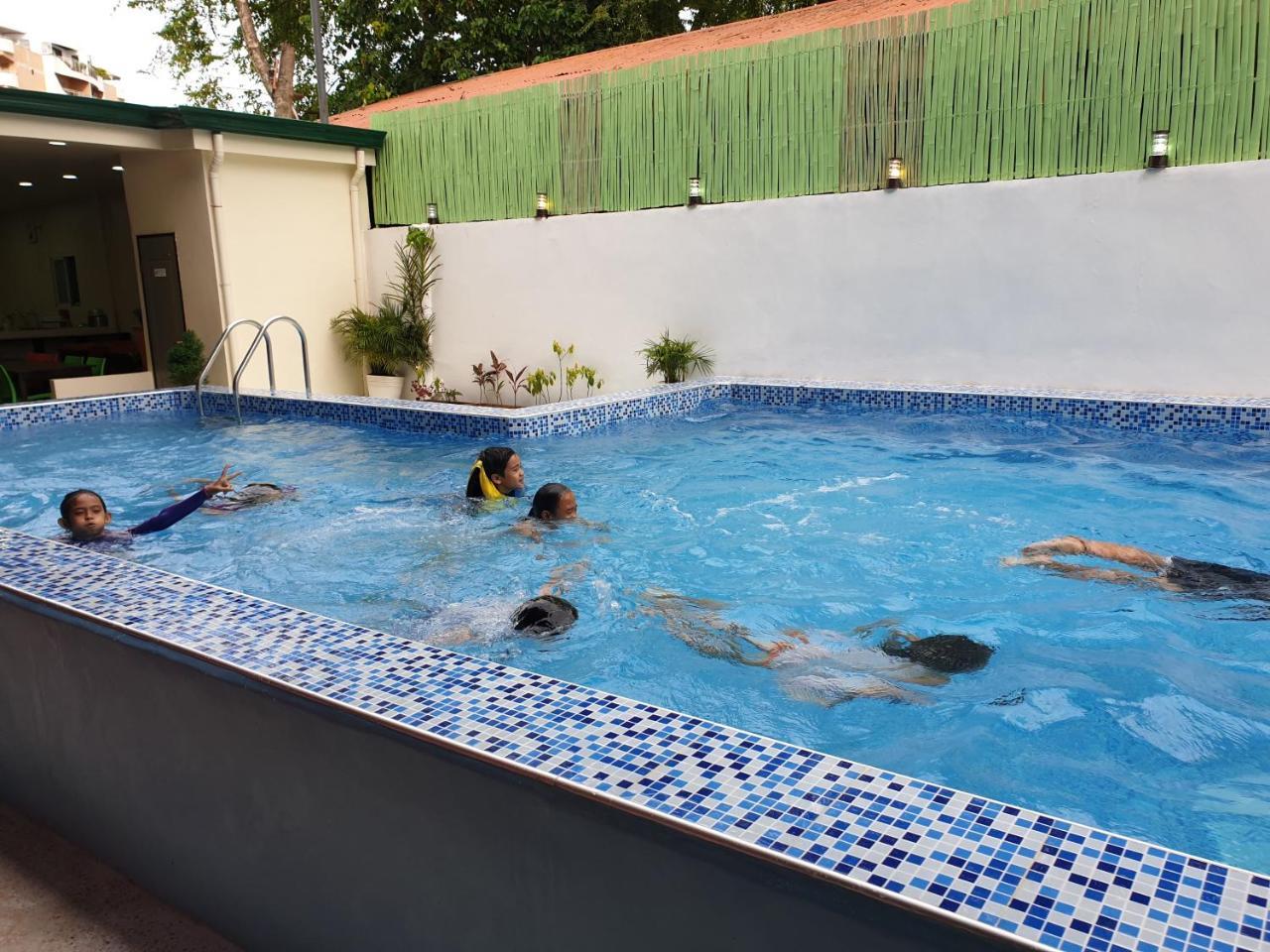 Kona Island 2* Lapu-Lapu City