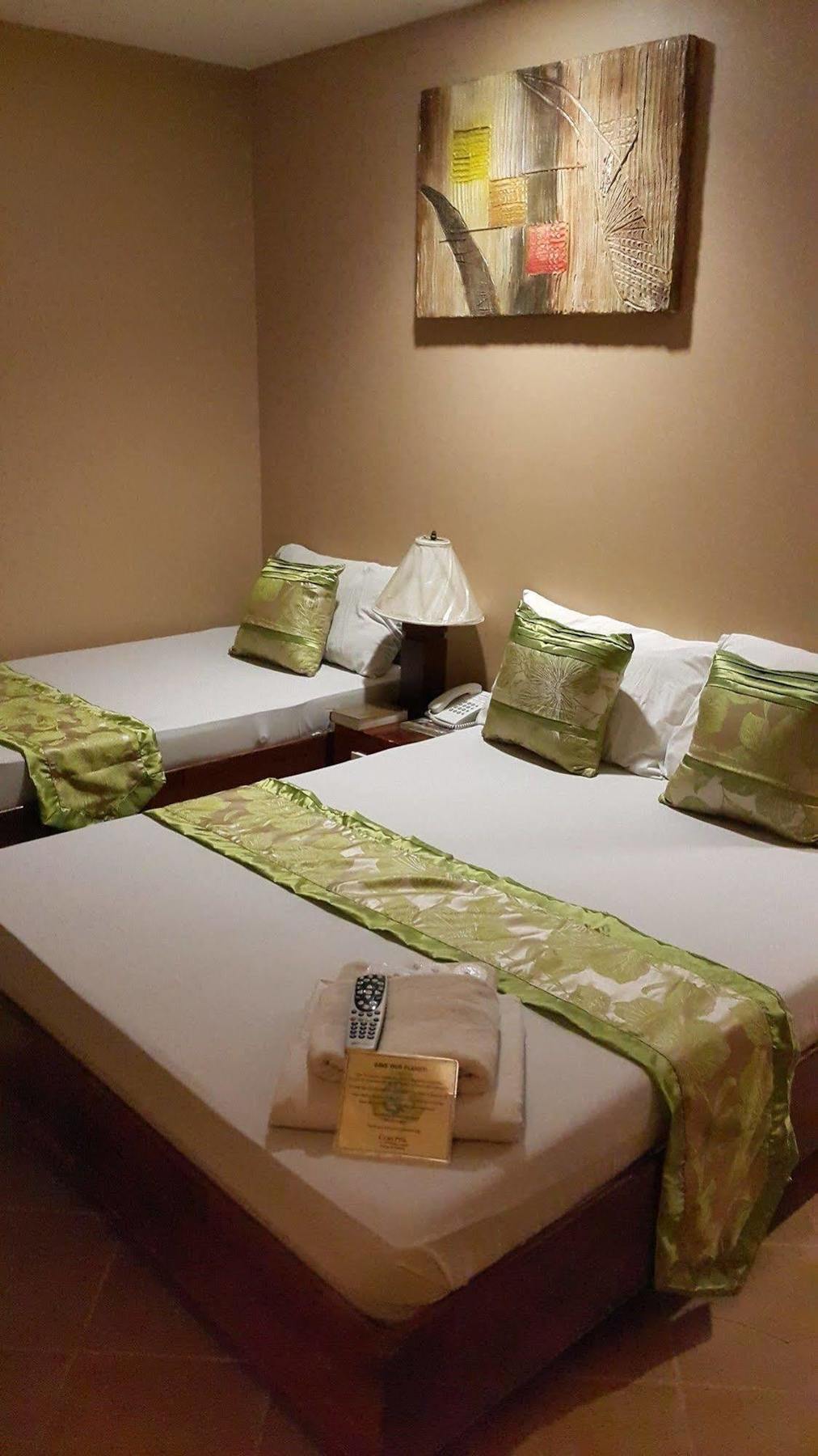 Gran Prix And Suites Hotel 2*