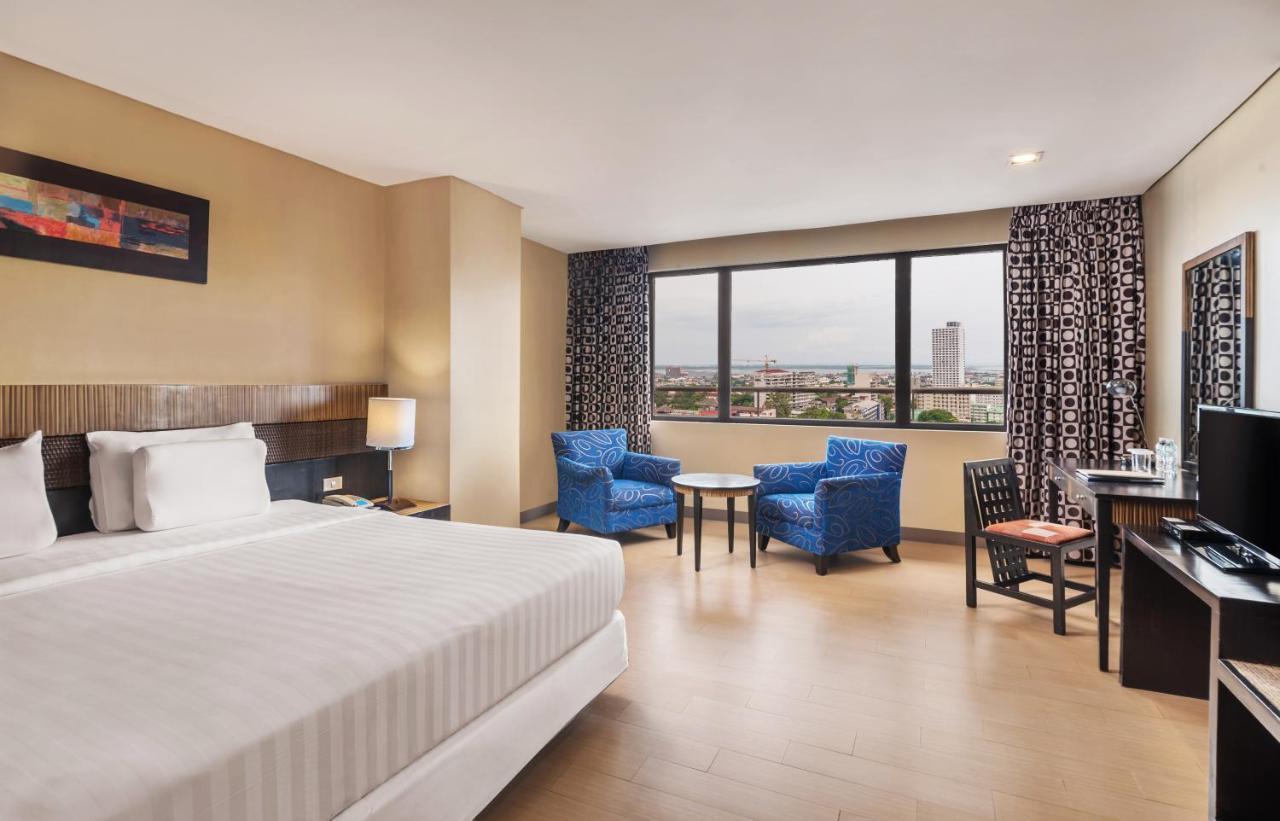 Summit Circle - Quarantine Hotel 3*