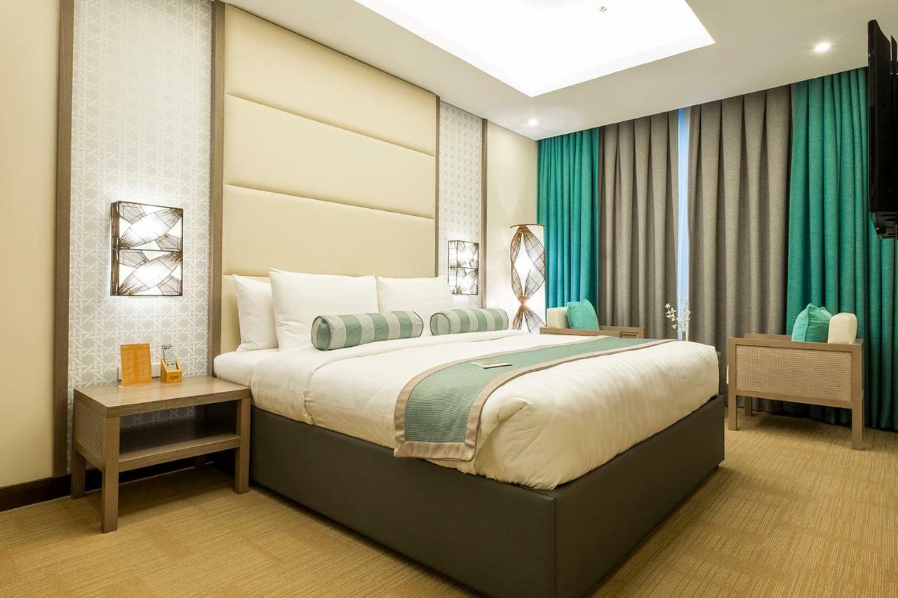 Maayo Hotel 4*
