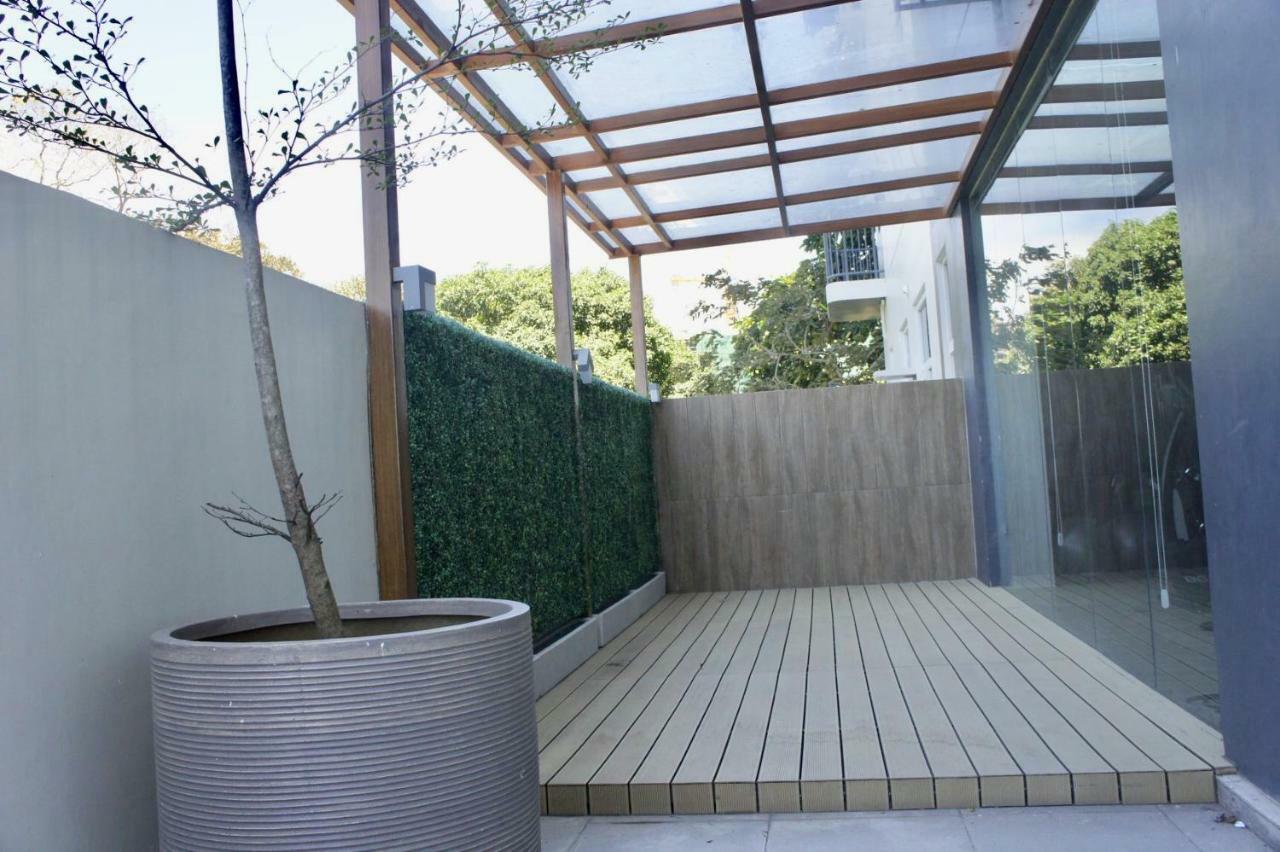 Sweet Staycation Aparthotel Cebu