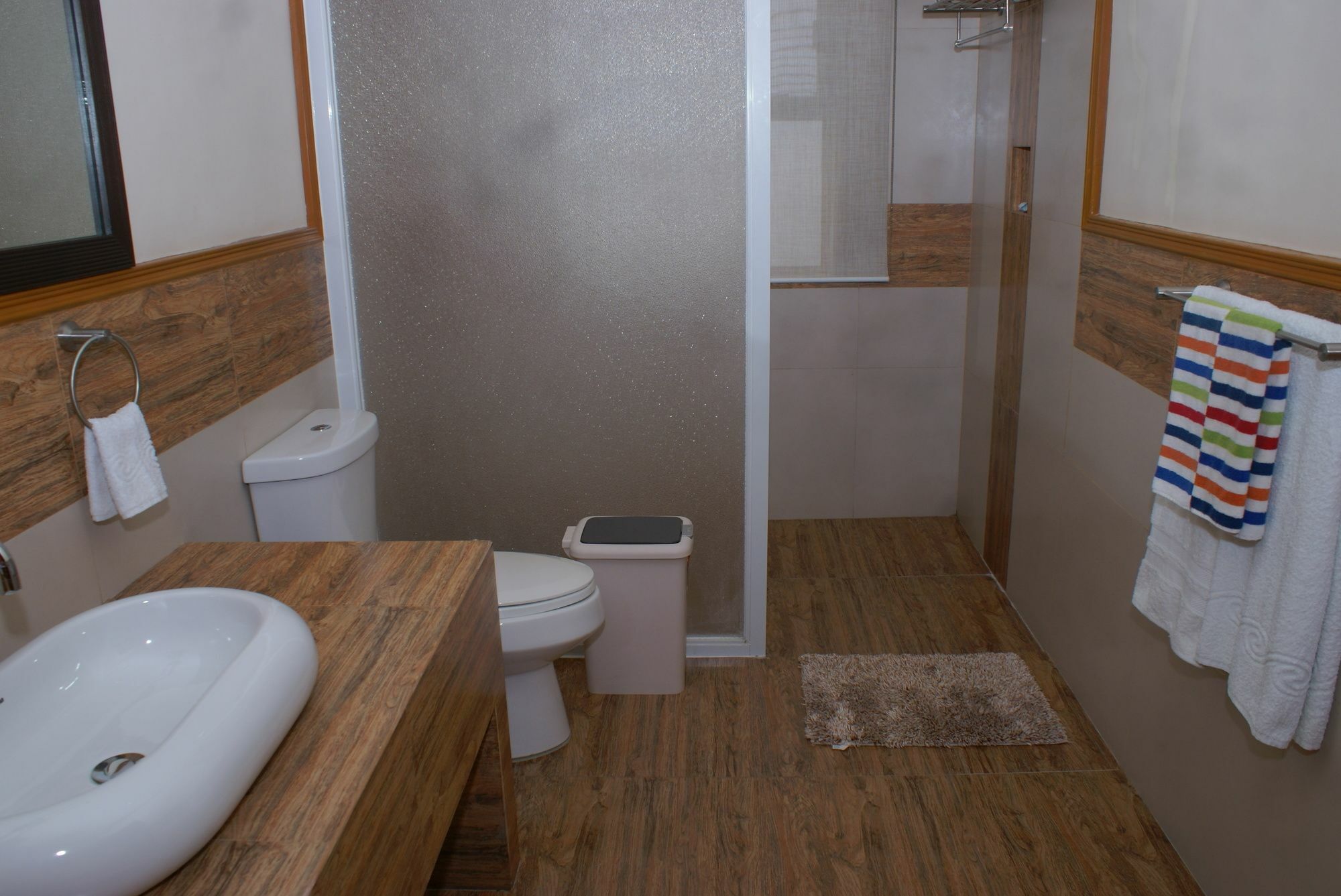 Voda Krasna & Restaurant 3*