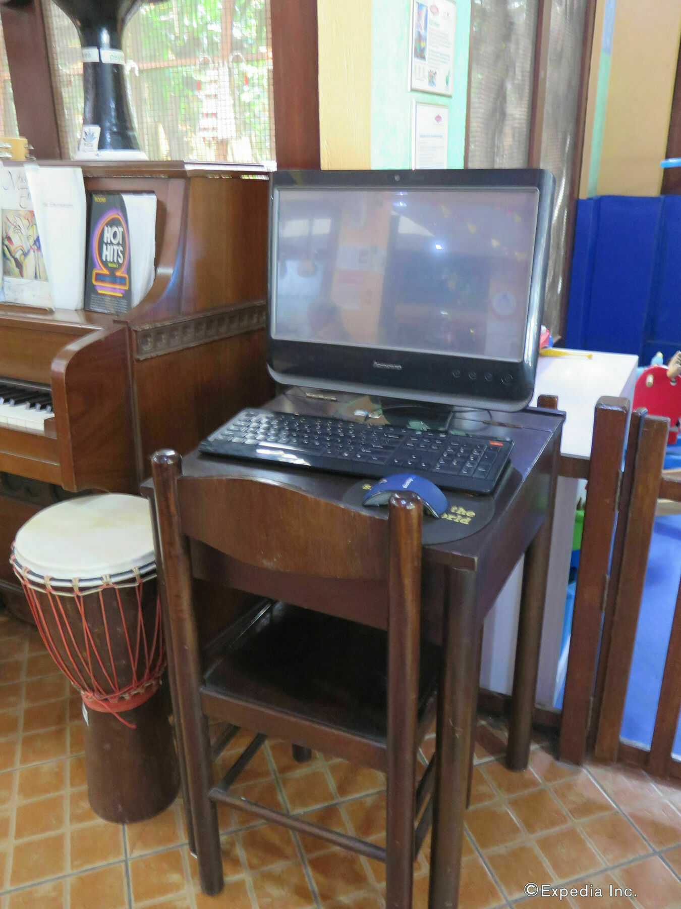 bahay-panuluyan The Mayflower 2*