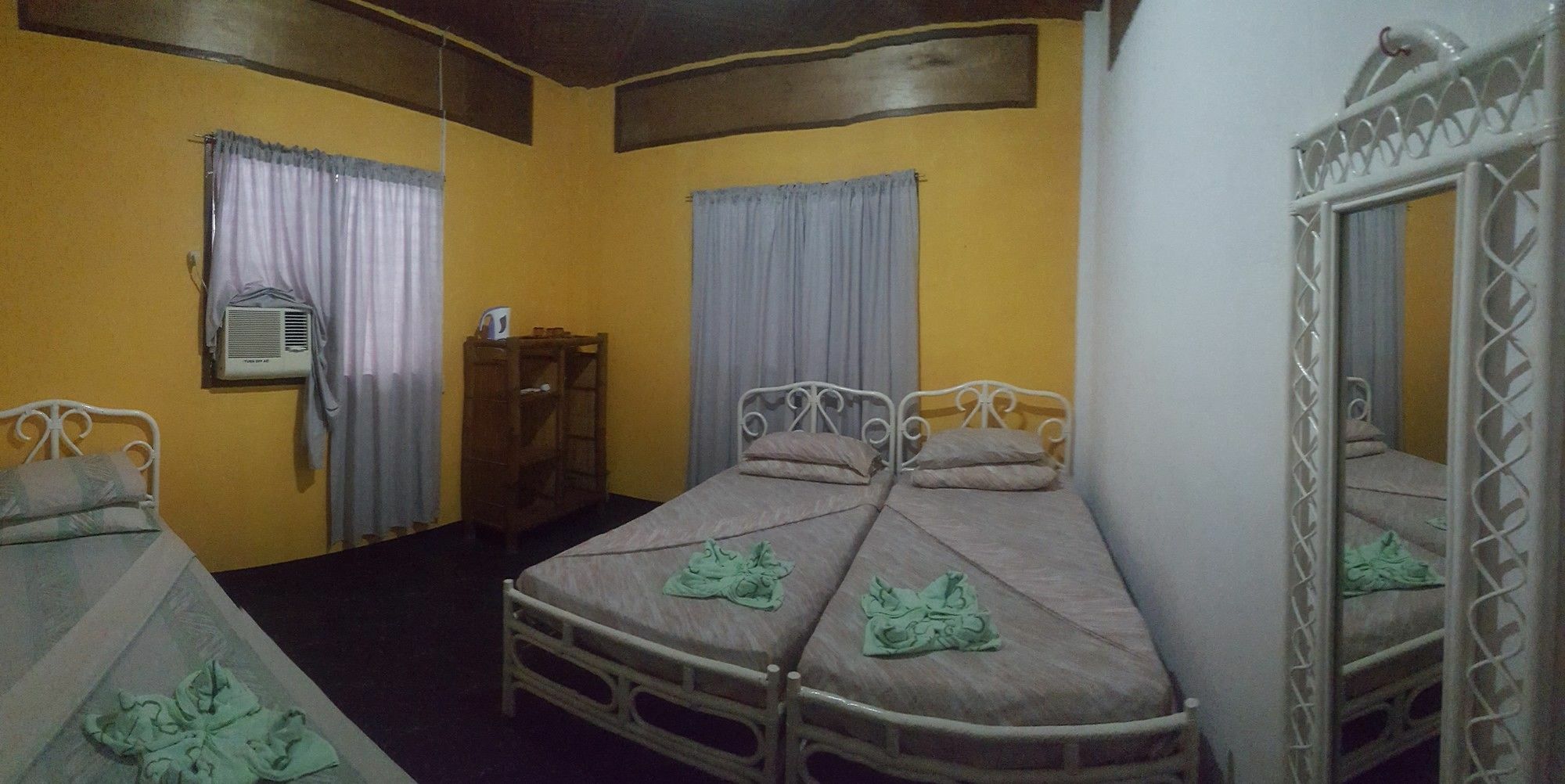 Guest house Mj's Residences Garden Moalboal