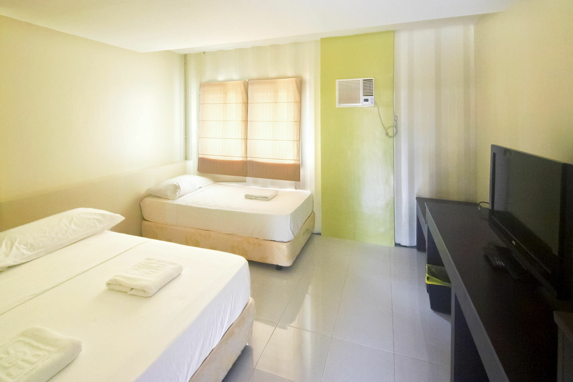 Resort Anika Island