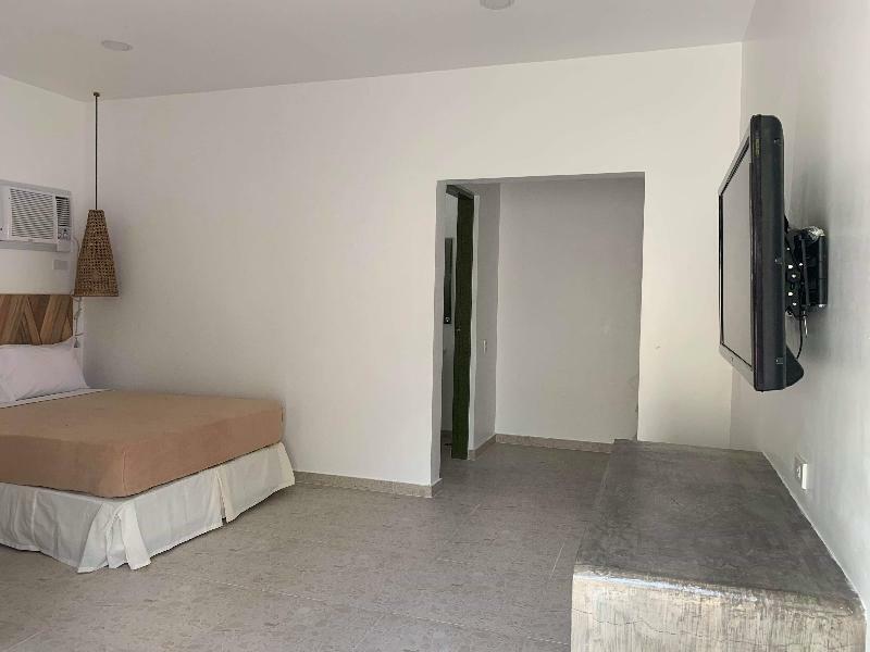 Cebu R Resort 3*