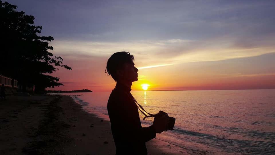 Suba Nipa Huts *
