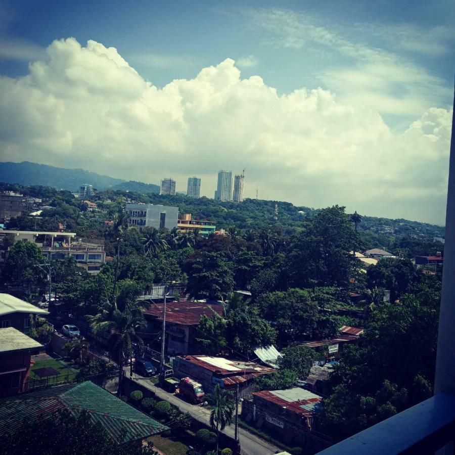 At La Guardia * Cebu