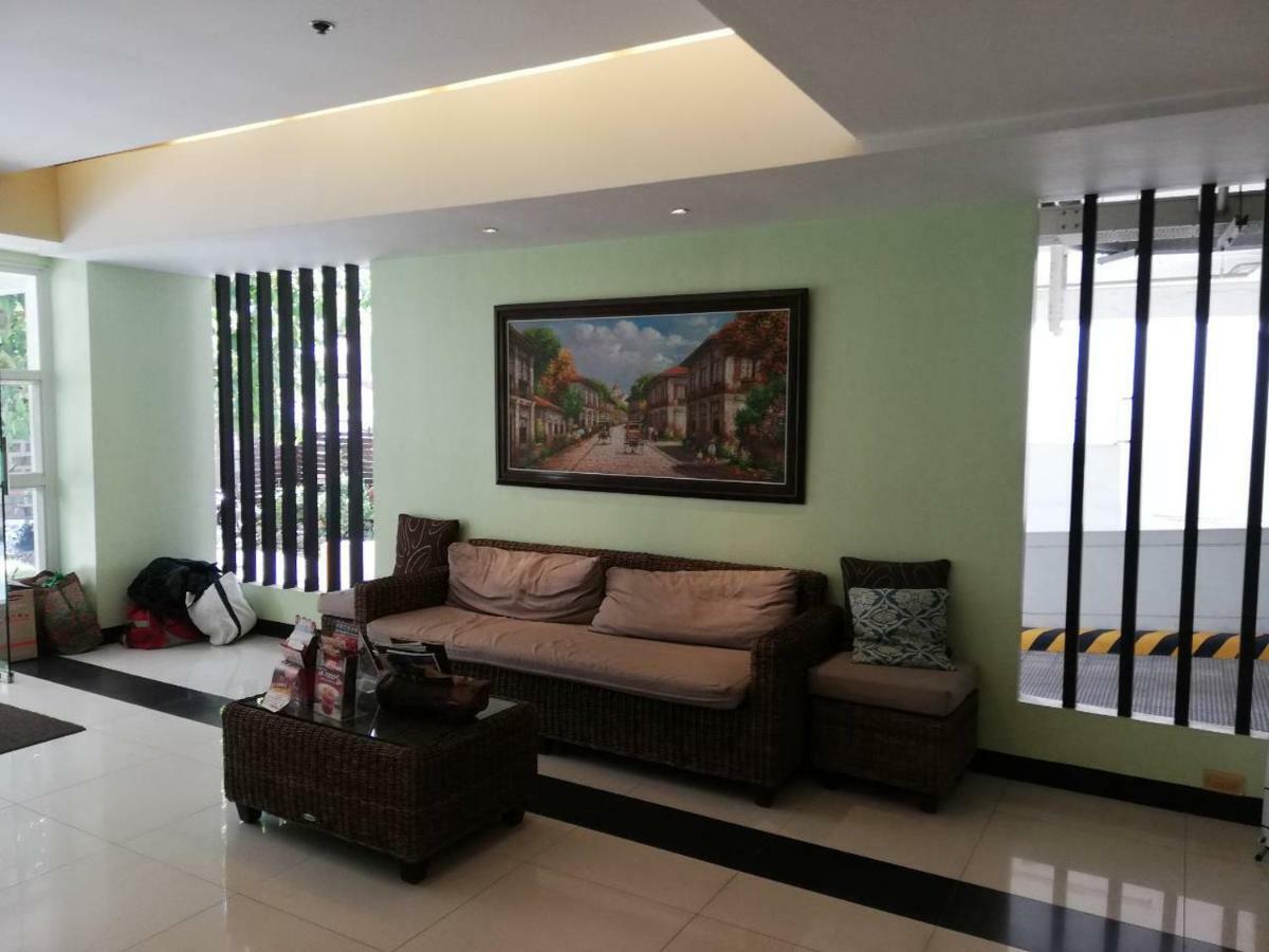 At La Guardia Apartamento *