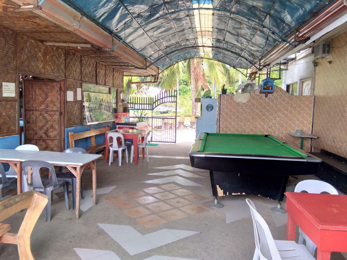 Mwr House By Cocotel (adults Only) bahay-panuluyan Oslob