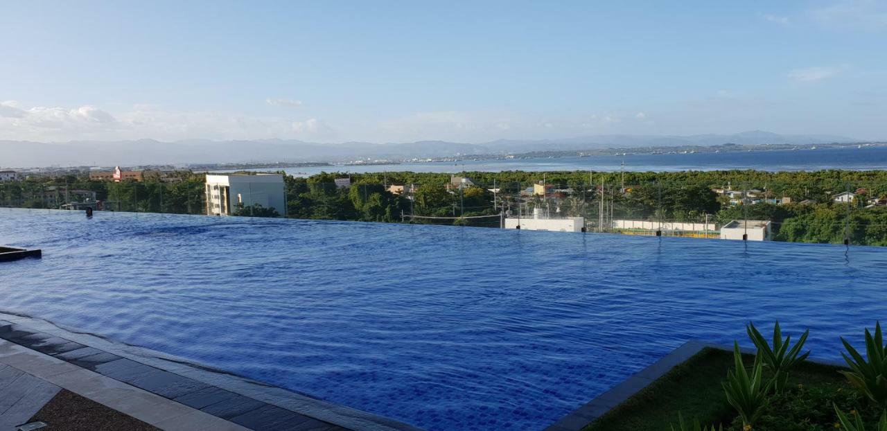 Sea View At Mactan Newtown Apartment