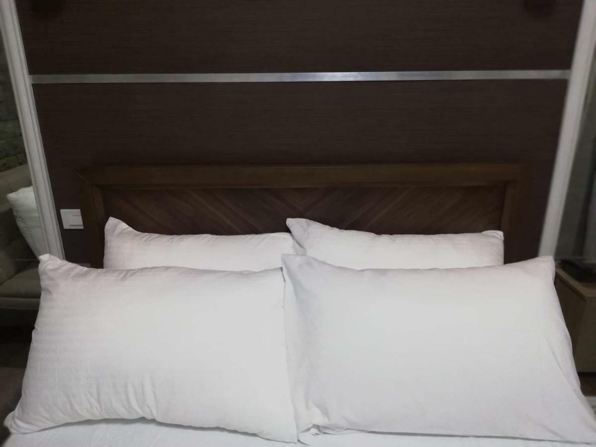 Antonio's Place, 3 Mins To Mactan Airport, Fast Internet With Netflix