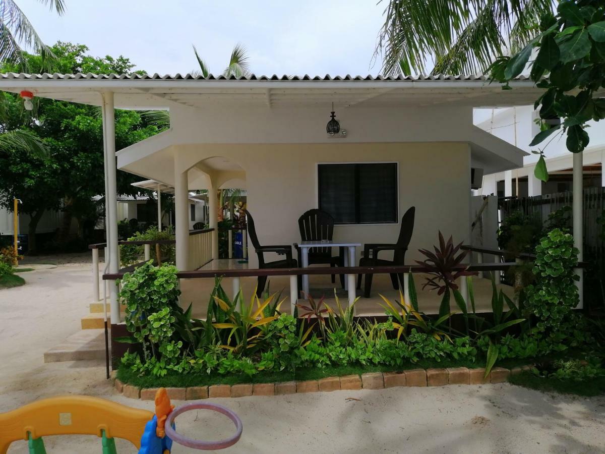 Resort Anika Island