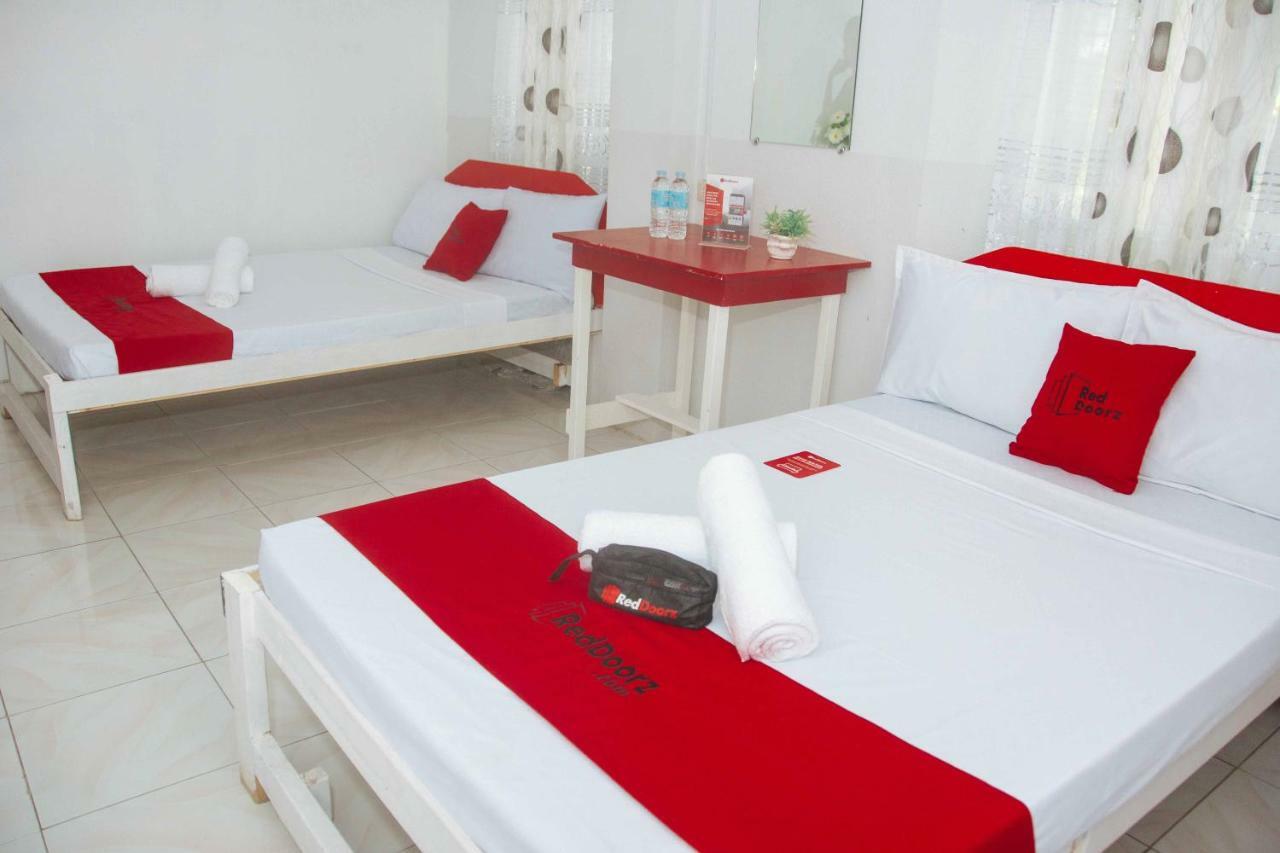 Hotel Reddoorz Near Oslob Whale Shark Watching Area 2*