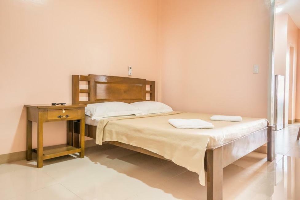 Inn Kellocks' Seaview Apartelle Dalaguete