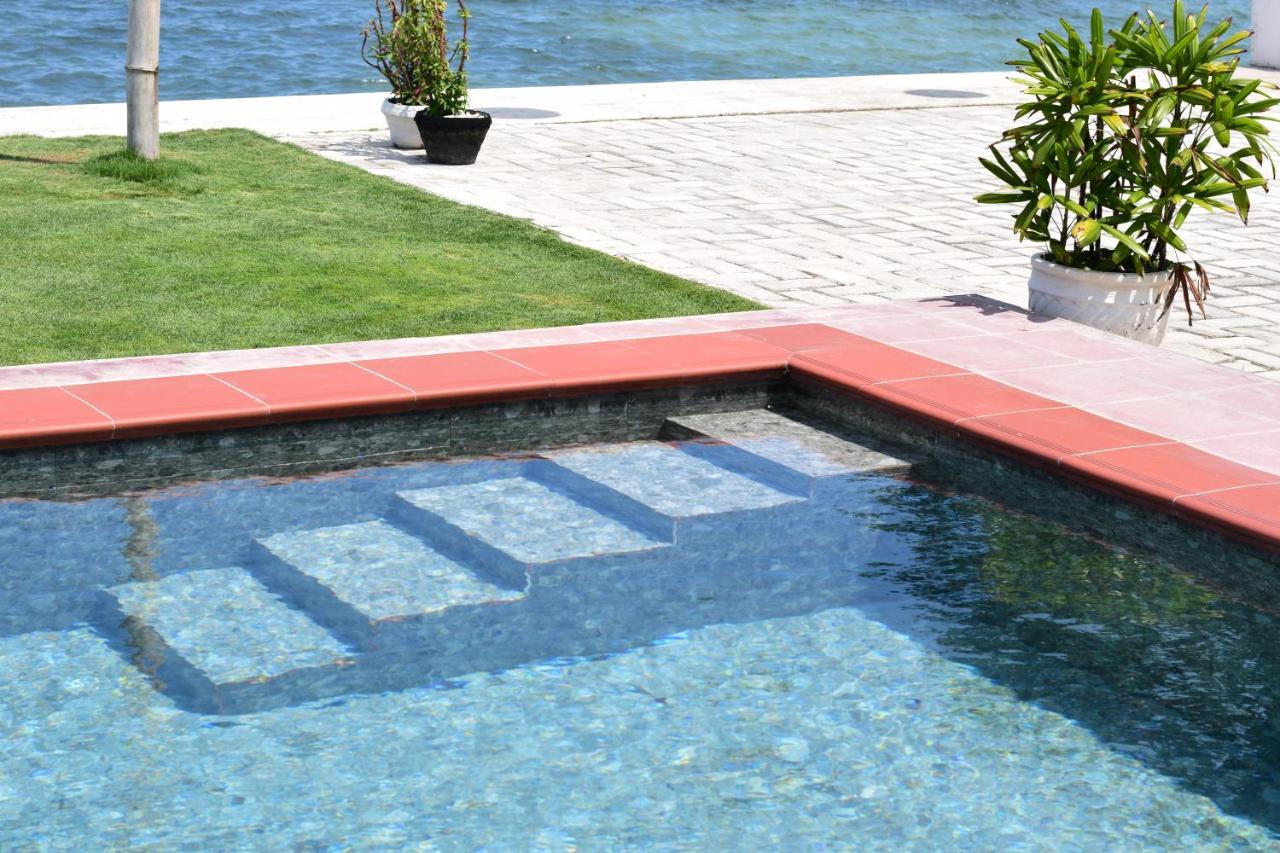 Resort The Beachhouse