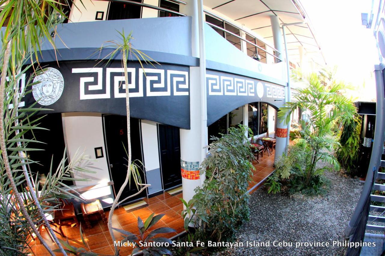 Micky Santoro & Restaurant Hotel 3*